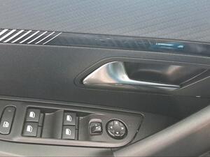 Peugeot 2008 N2008 Allure Hybrid 145 eDCS6