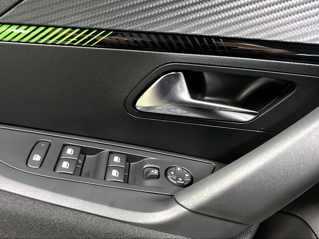 Peugeot 2008 Active Puretech 100 S&S 6 Vel. MAN - Foto 1704