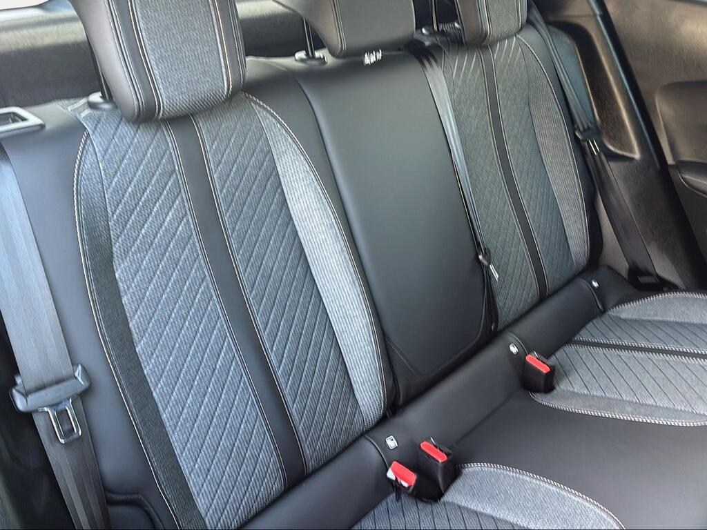 Peugeot 2008 N2008 Allure Hybrid 110 eDCS6 - Foto 1733