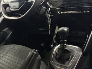 Peugeot 2008 Active Pack Puretech 100 S&S 6 Vel. MAN