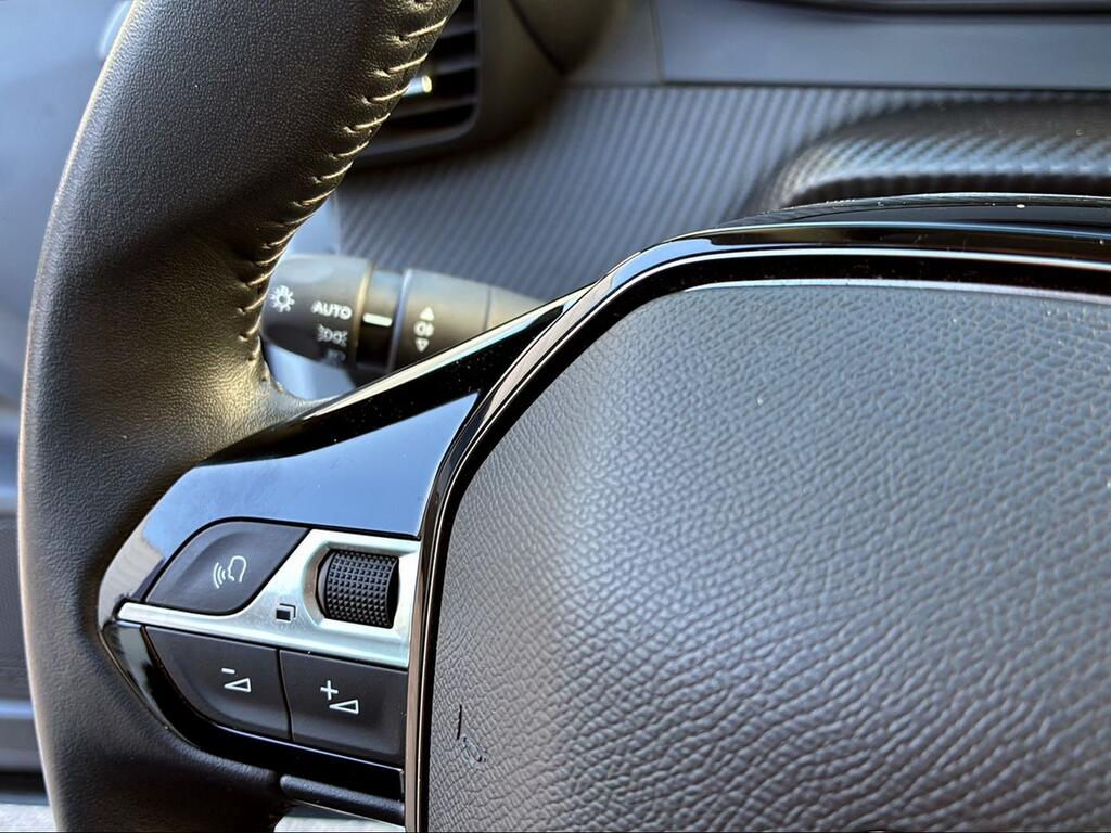 PEUGEOT 2008 II (P24E) 1.5 BlueHDi S&S - Foto 163