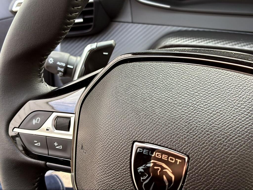 Peugeot 208 Style HYBRID 110 eDCS6 - Foto 1190