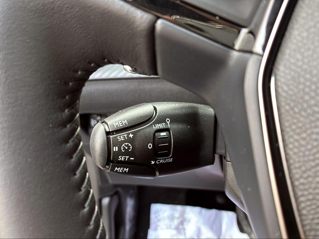 Peugeot 208 Style HYBRID 110 eDCS6 - Foto 1192