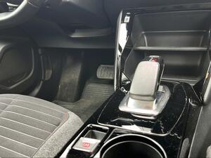 Peugeot 2008 Eléctrico Active