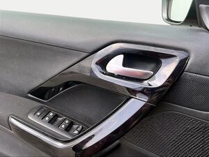 Peugeot 2008 Signature PureTech 110 S&S 6 Vel. MAN