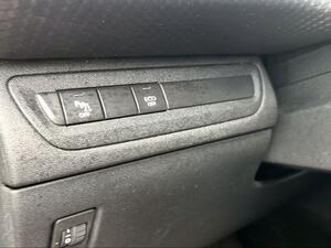 Peugeot 2008 Signature PureTech 110 S&S 6 Vel. MAN
