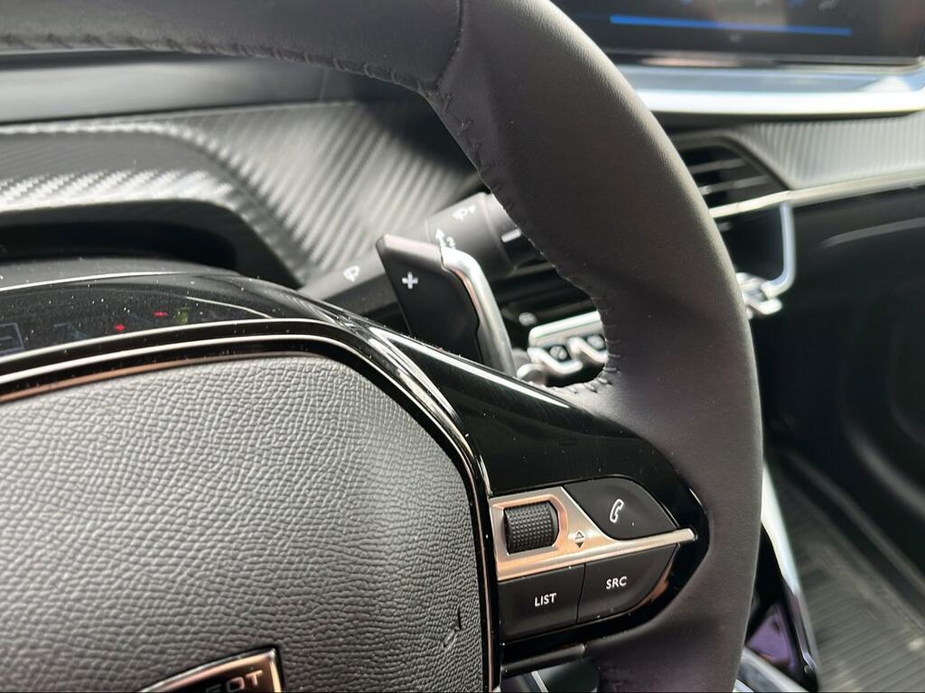 Peugeot 208 Active HYBRID 100 eDCS6 - Foto 575