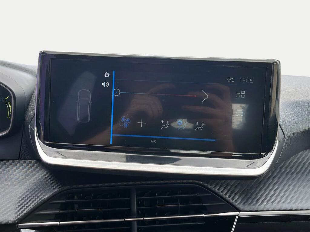 Peugeot 208 Active HYBRID 100 eDCS6 - Foto 576