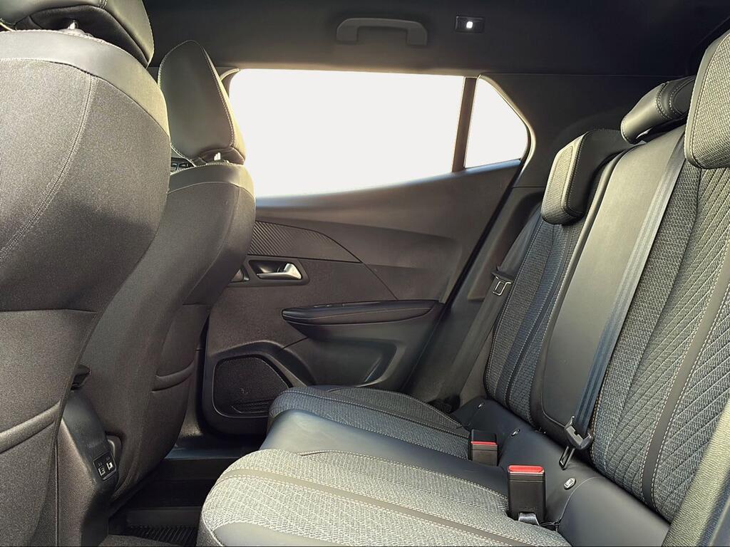 Peugeot 2008 Allure Puretech 100 S&S 6 Vel. MAN - Foto 1384