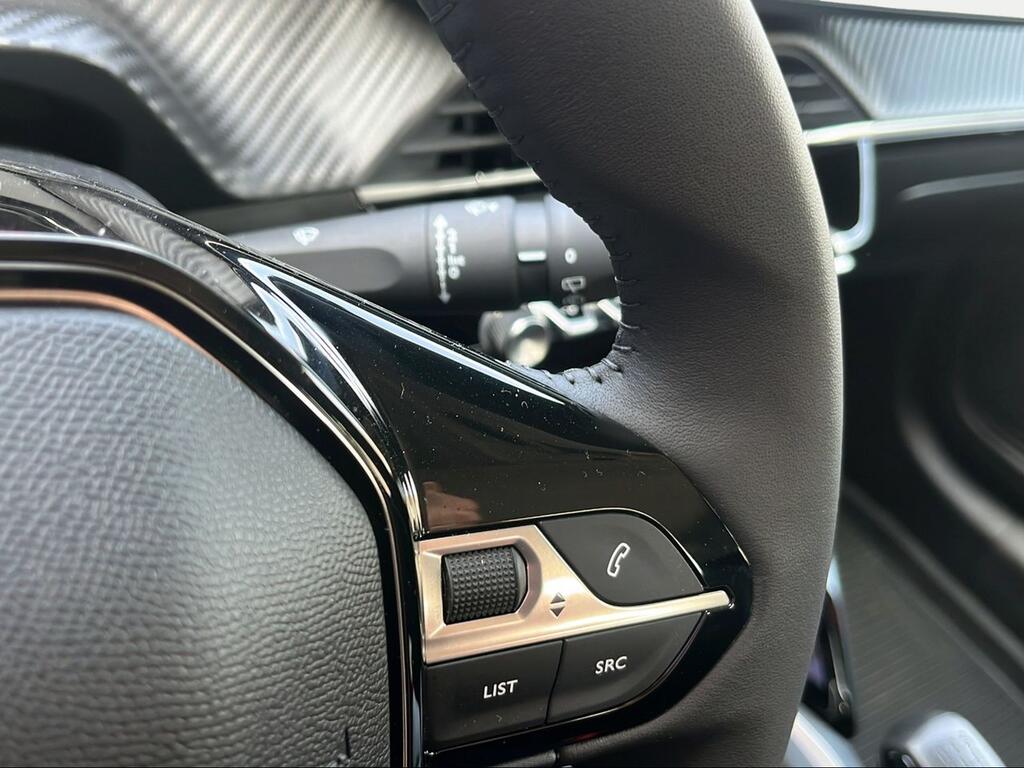 Peugeot 208 Active Puretech 75 - Foto 556