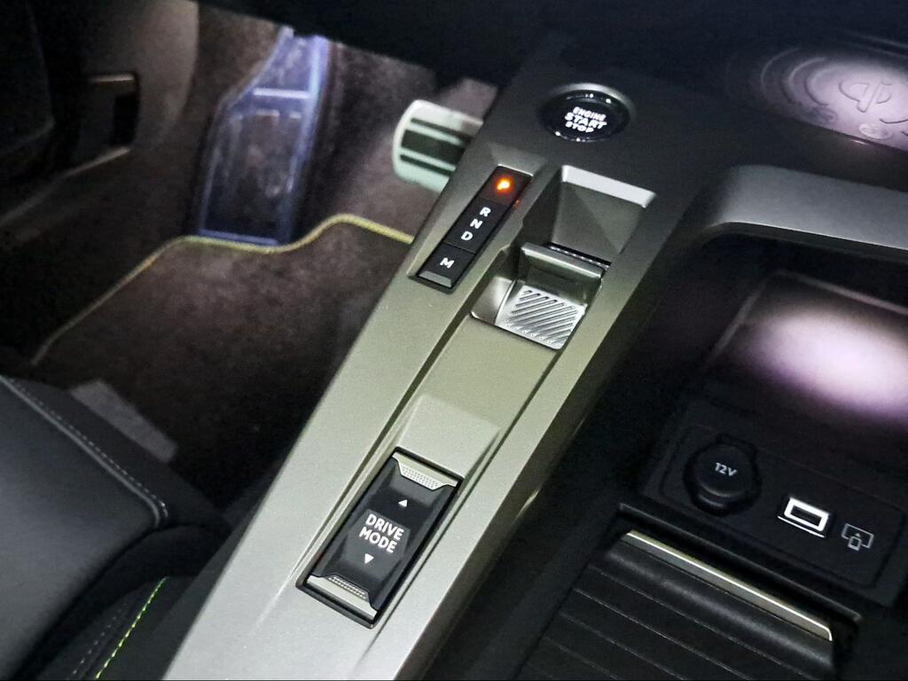 Peugeot 308 SW GT BlueHDi 130 S&S EAT8 - Foto 1139