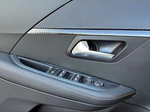 Peugeot 208 Allure HYBRID 110 eDCS6