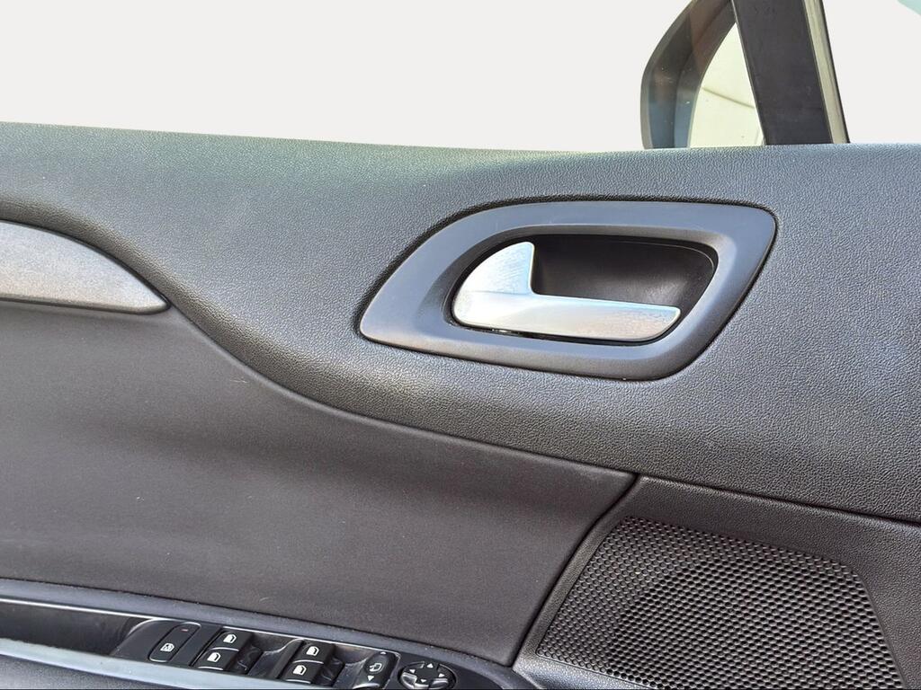 Citroën C4 BlueHDi 73KW (100CV) Live Edition - Foto 828