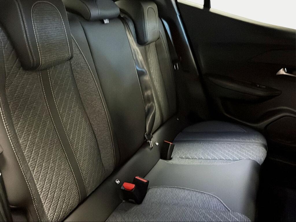 Peugeot 2008 N2008 Allure Hybrid 136 eDCS6 - Foto 533