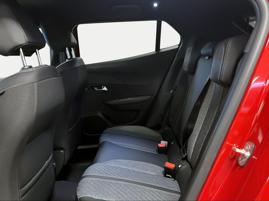 Peugeot 2008 N2008 Allure Hybrid 136 eDCS6 - Foto 527