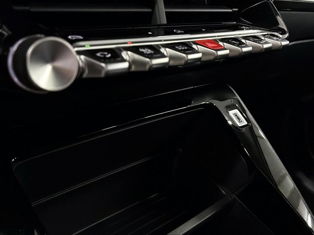 Peugeot 208 Style HYBRID 110 eDCS6 - Foto 1484