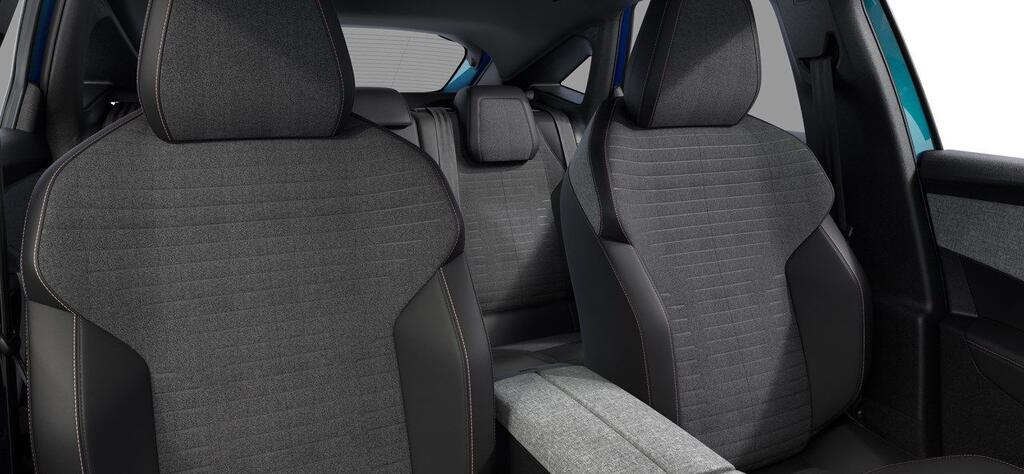 Peugeot e-3008 Allure Eléctrico 170kW Long Range - Foto 181