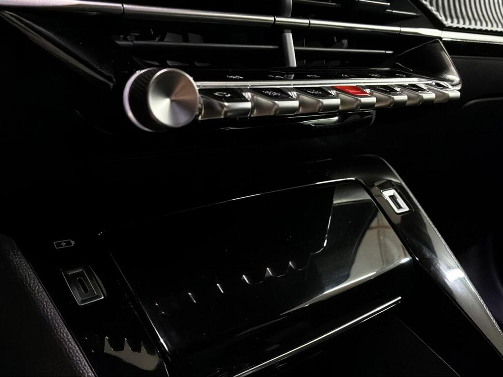 Peugeot 2008 Allure Pack BlueHDI 130 S&S EAT8 - Foto 1346