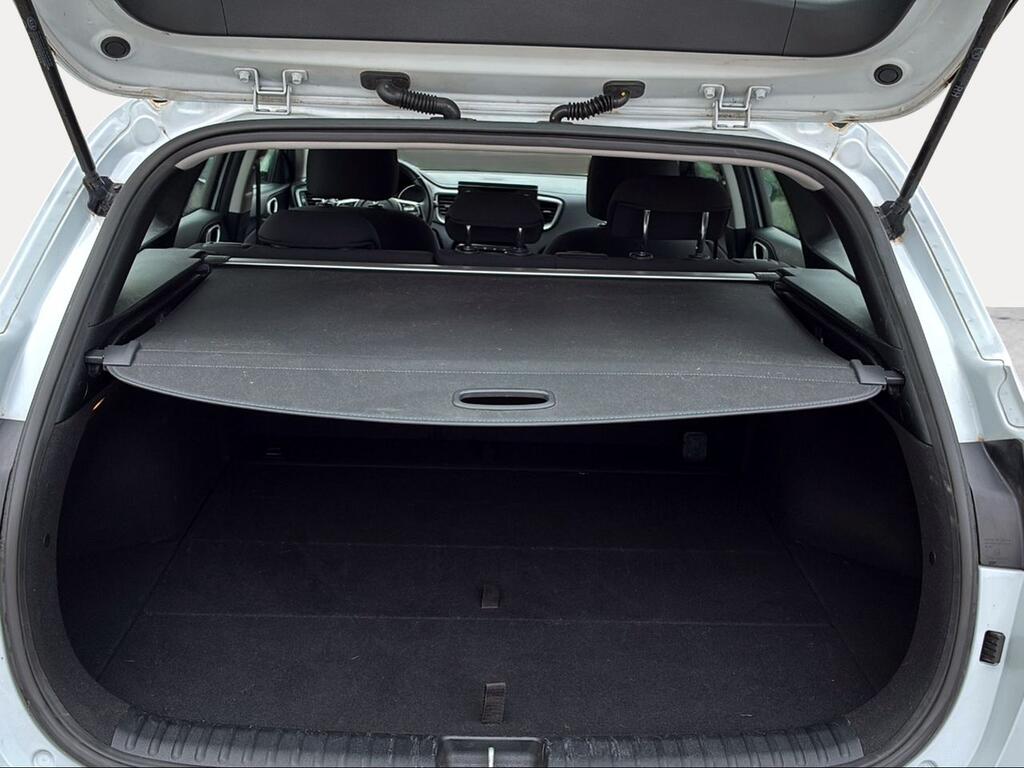 Kia Ceed 1.6 CRDi 85kW (115CV) Concept - Foto 103