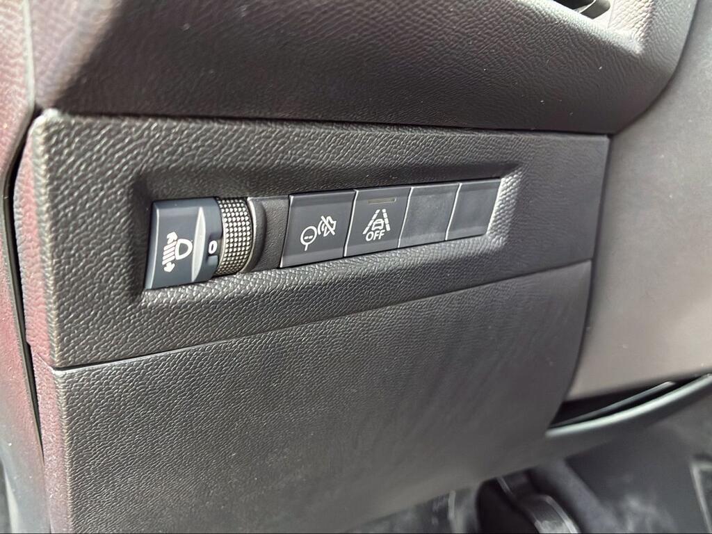 Opel Frontera 1.2T XHT Hybrid eDCT6 107kW GS - Foto 112