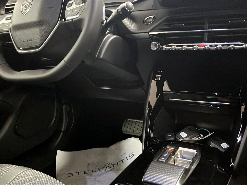 Peugeot 2008 N2008 Allure Hybrid 136 eDCS6 - Foto 1396