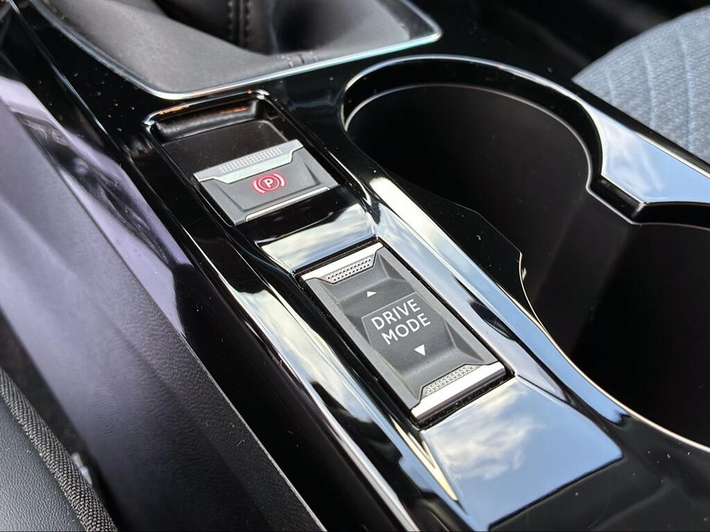 Peugeot 208 Allure Puretech 100 CV  6Vel. MAN - Foto 1374