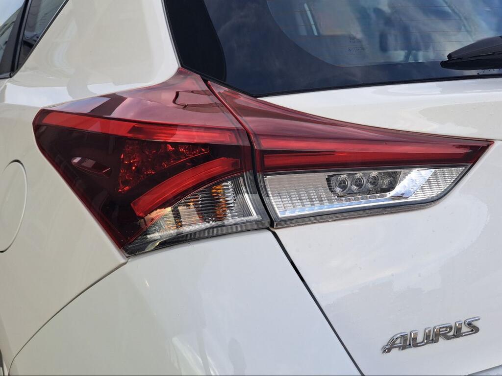 Toyota Auris 1.8 140H Hybrid Active - Foto 121