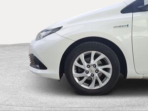 Toyota Auris 1.8 140H Hybrid Active
