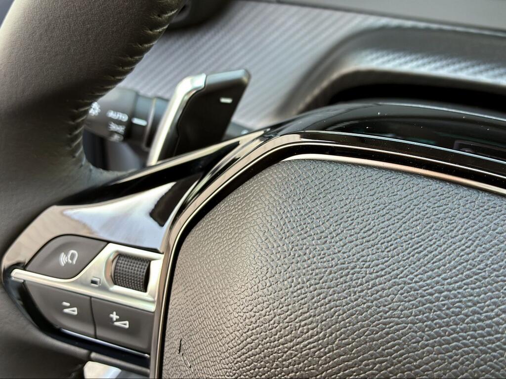Peugeot 208 Style HYBRID 110 eDCS6 - Foto 847
