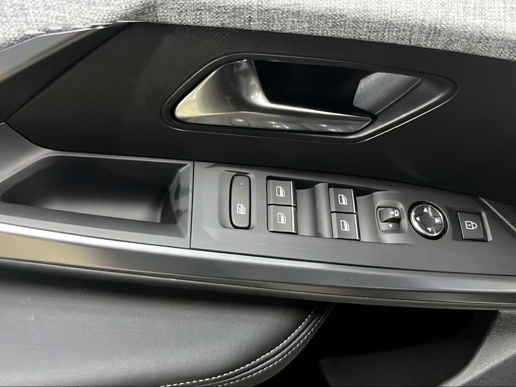 Peugeot 5008 1.2 100KW GT eDCS6 - Foto 658