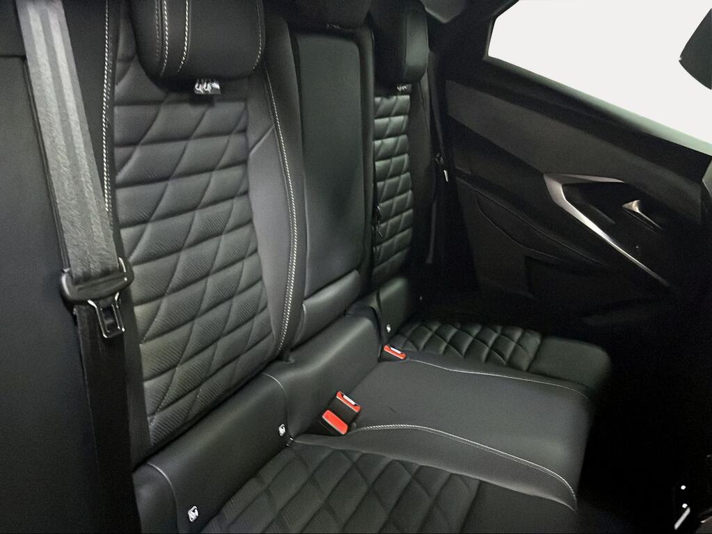 Peugeot e-3008 GT Eléctrico 210 (157 kW) - Foto 1629