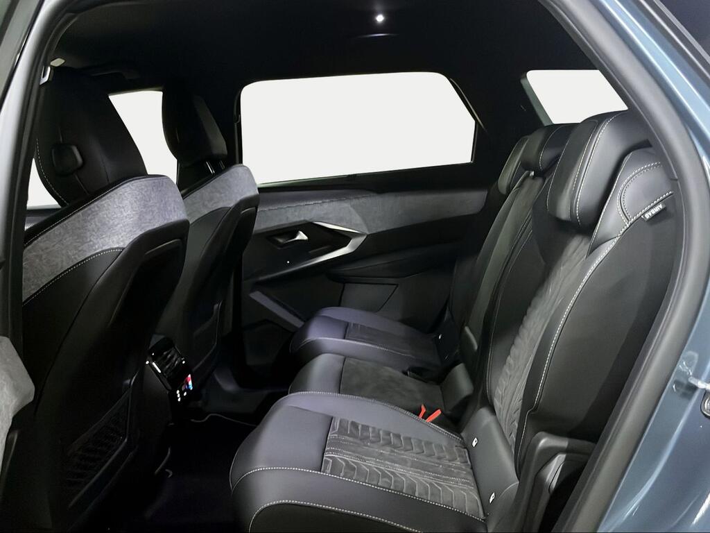 Peugeot 5008 1.2 100KW GT eDCS6 - Foto 647