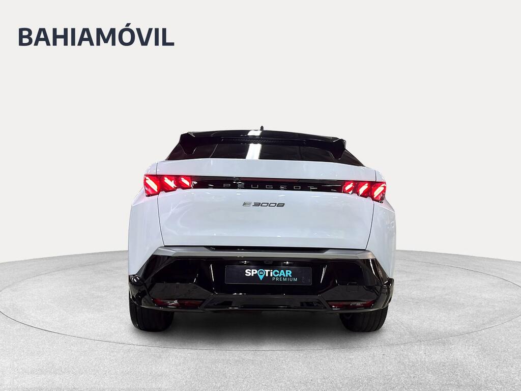 Peugeot e-3008 GT Eléctrico 210 (157 kW) - Foto 1618