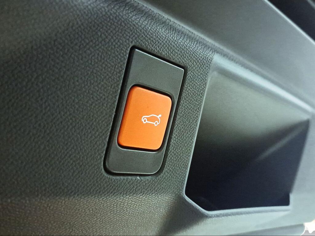 Peugeot 5008 1.2 100KW GT eDCS6 Hybrid - Foto 665