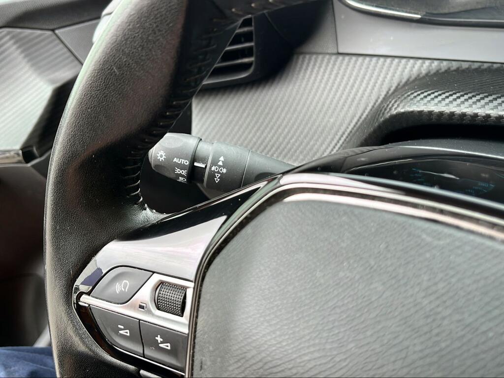 Peugeot e-2008 Eléctrico Active - Foto 505