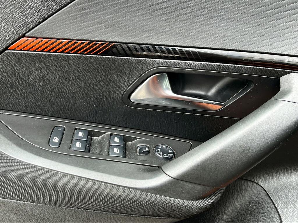 Peugeot e-2008 Eléctrico Active - Foto 503