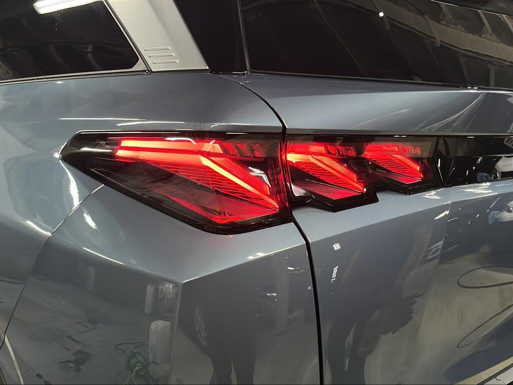 Peugeot 5008 1.2 100KW GT eDCS6 - Foto 506