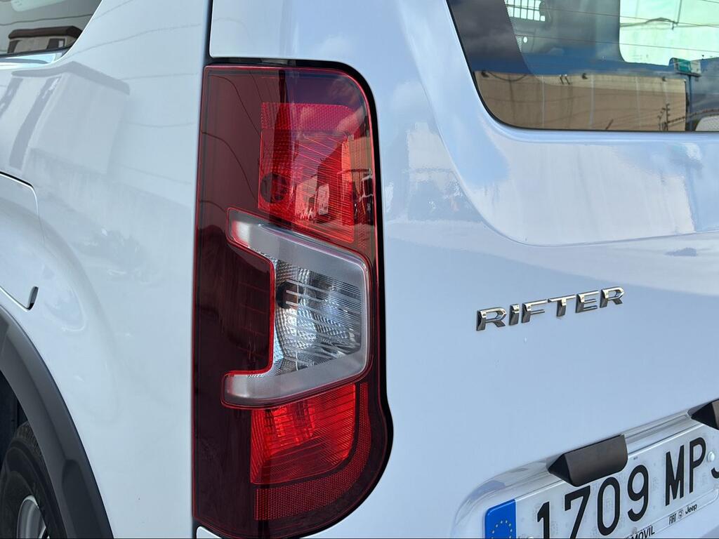 Peugeot Rifter Active Pack Business Standard BHDi 100 S&S Manual 6 Vel - Foto 824