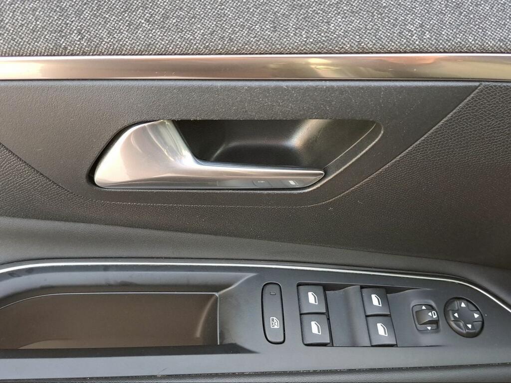 Peugeot 3008 Hybrid 225 e-EAT8 Allure Pack - Foto 983
