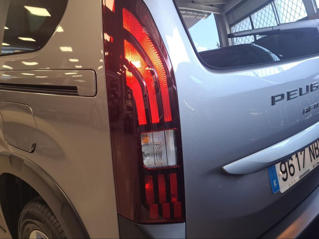 Peugeot Rifter Allure BlueHDi 100 S&S 6 Vel. MAN Long (version Standar) - Foto 610