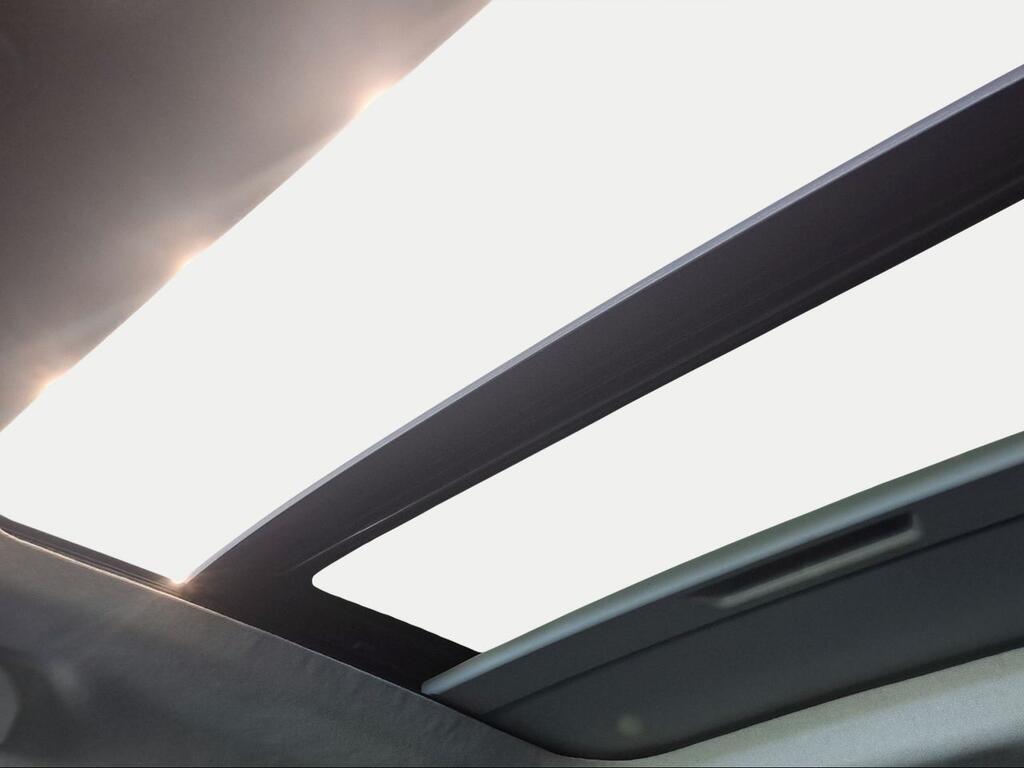 Citroën C4 PureTech 130 S&S 6v Shine - Foto 552