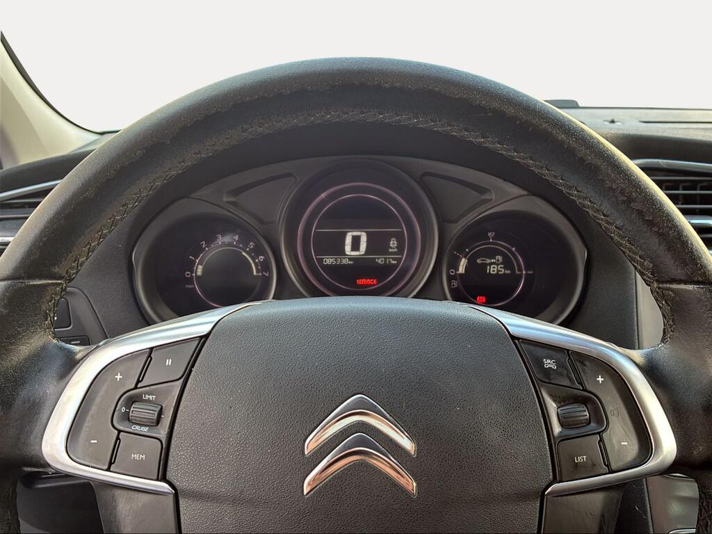 Citroën C4 BlueHDi 73KW (100CV) Live Edition - Foto 1070