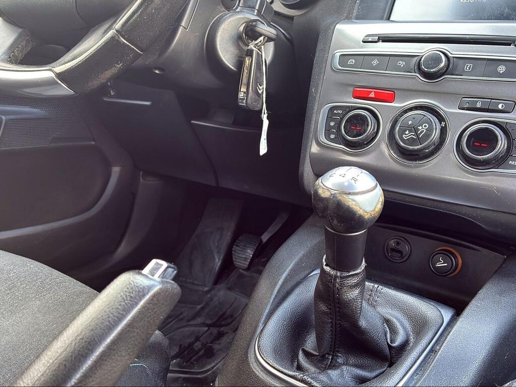 Citroën C4 BlueHDi 73KW (100CV) Live Edition - Foto 1072